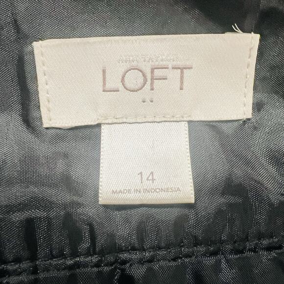 Ann Taylor LOFT Mini Skirt Womens Size 14 Red Multicolor Lined (A0127) - Picture 4 of 5